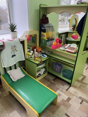 Центр сюжетно-ролевой игры.Парикмахерская.